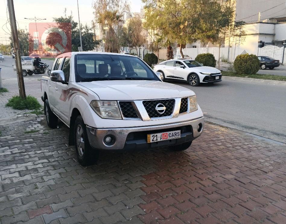 نيسان نافارا